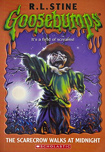 The Scarecrow Walks At Midnight : Goosebumps