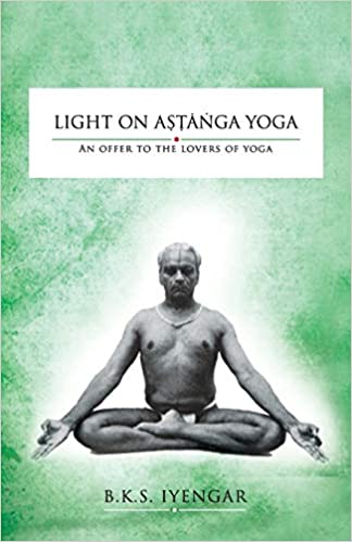 [9788194290384-1] Light On Astanga Yoga : An Offer To The Lovers Of Yoga